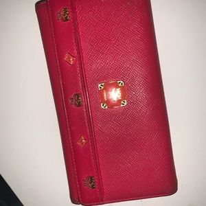 Mcm wallet